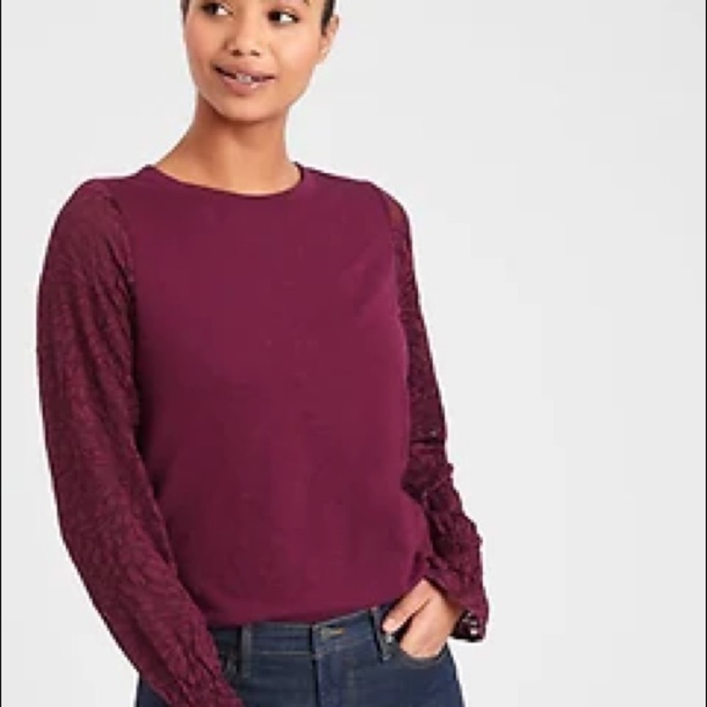 BANANA REPUBLIC maroon lace sleeve shirt